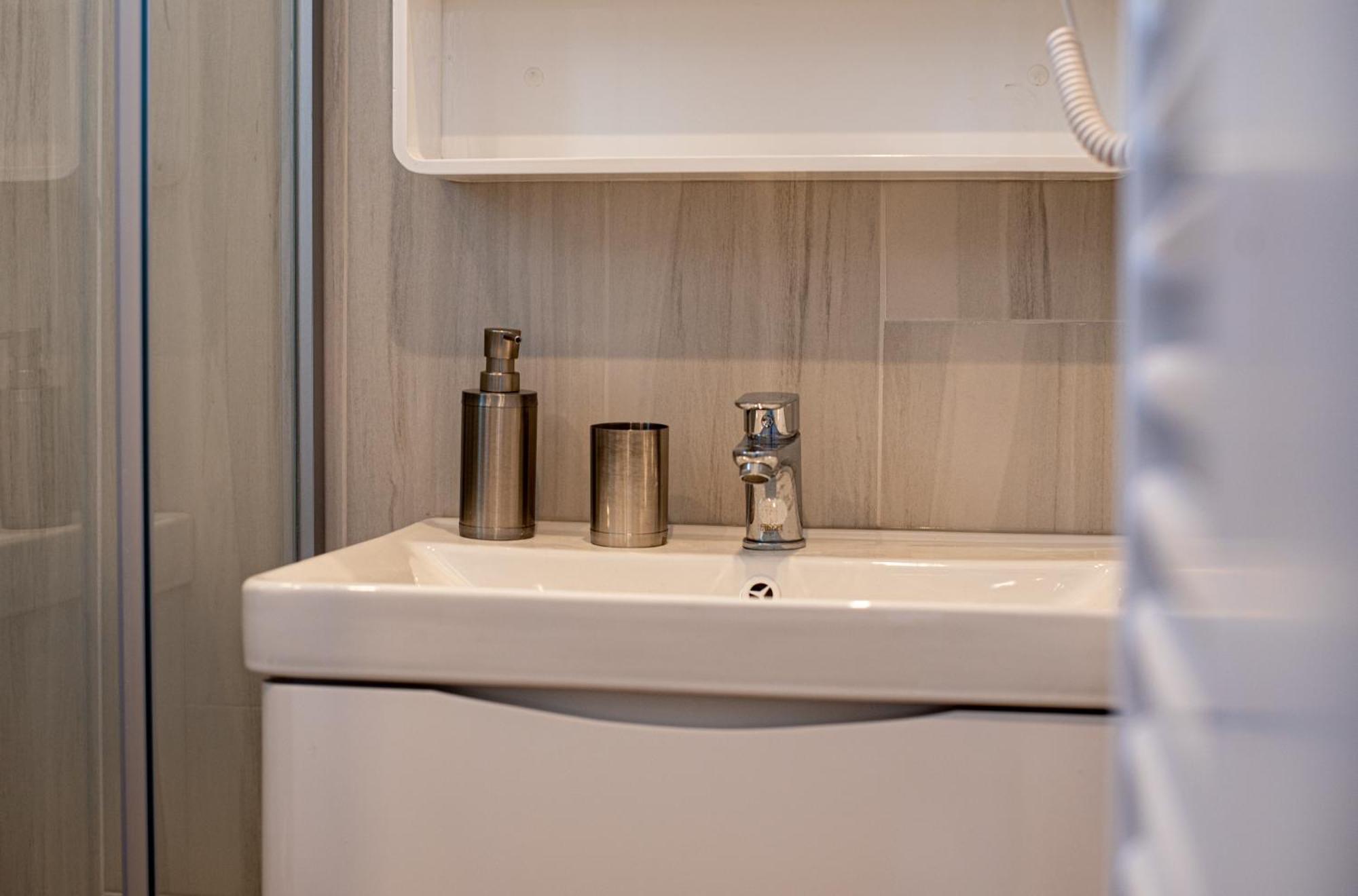 Masticha Apartment Oinofyta Экстерьер фото